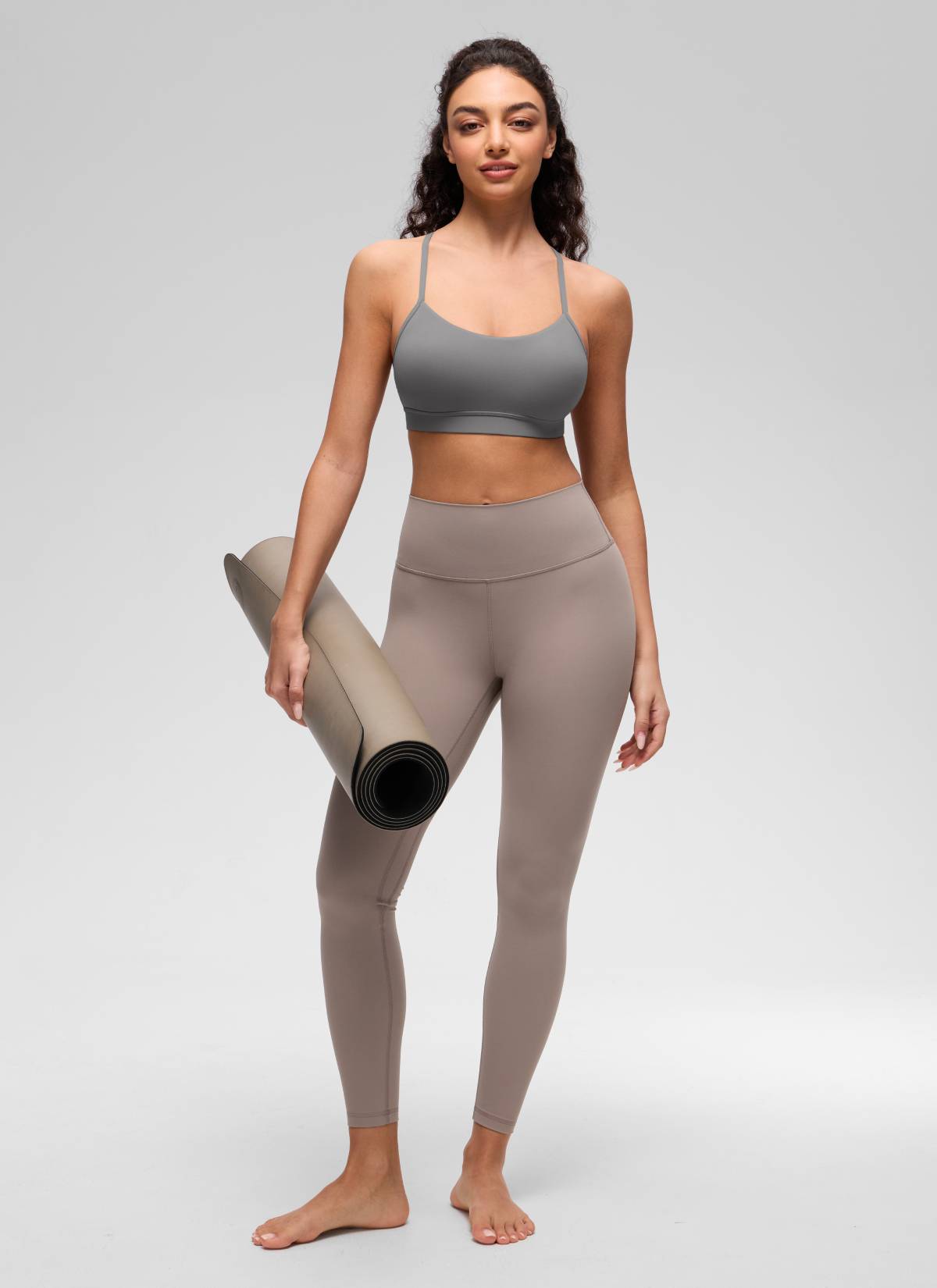 CRZ YOGA महिलाओं के लिए योगा लाइट सपोर्ट Butterluxe स्पोर्ट्स ब्रा, वाई बैक, ऐश ग्रे