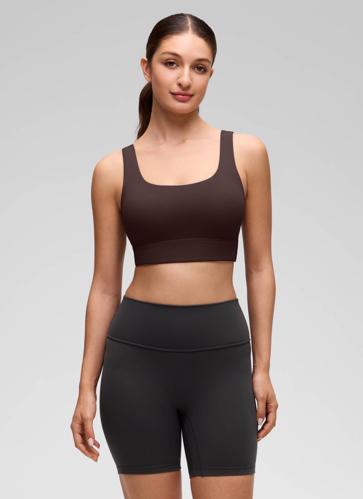 CRZ YOGA महिलाओं के लिए कम सपोर्ट वाला योगा शूज़ Butterluxe स्पोर्ट ब्रा यू बैक लॉन्गलाइन हॉट फज ब्राउन