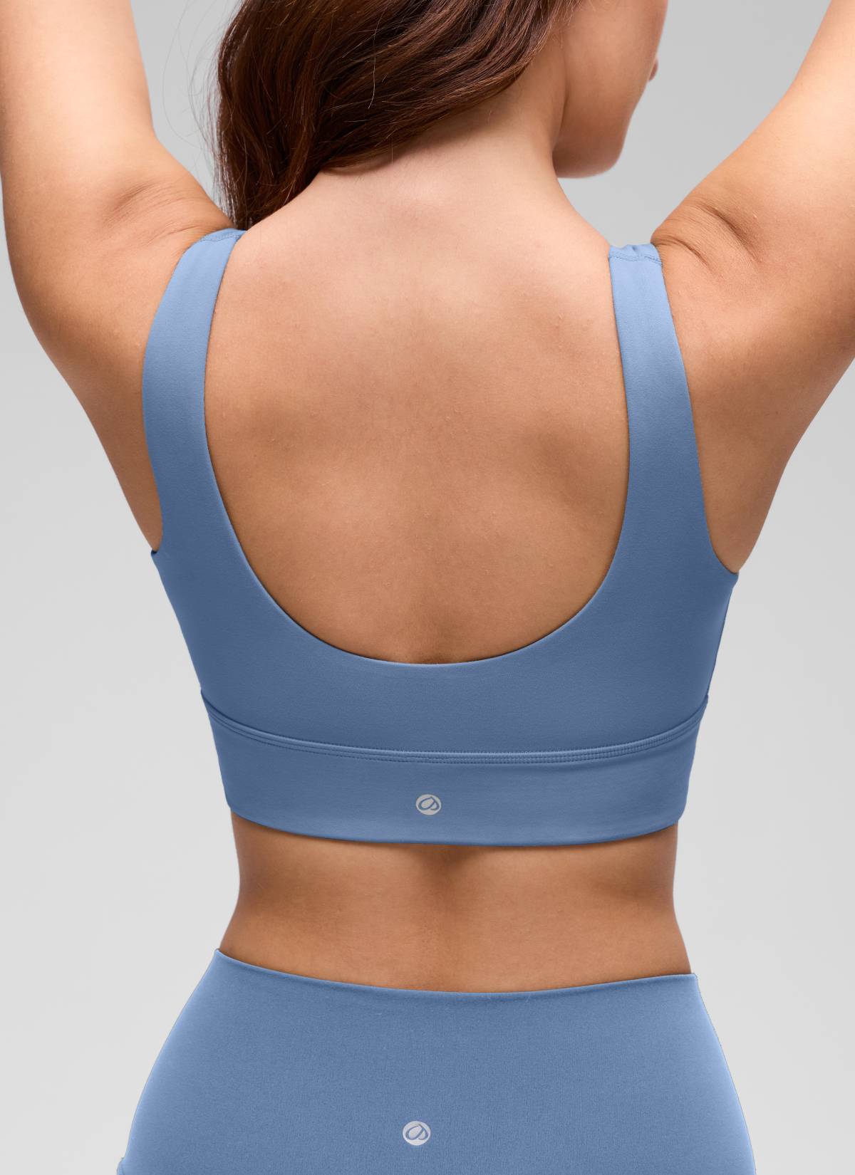 CRZ YOGA महिलाओं के लिए कम सपोर्ट वाला योगा शूज़ Butterluxe स्पोर्ट ब्रा यू बैक लॉन्गलाइन ओएसिस ब्लू