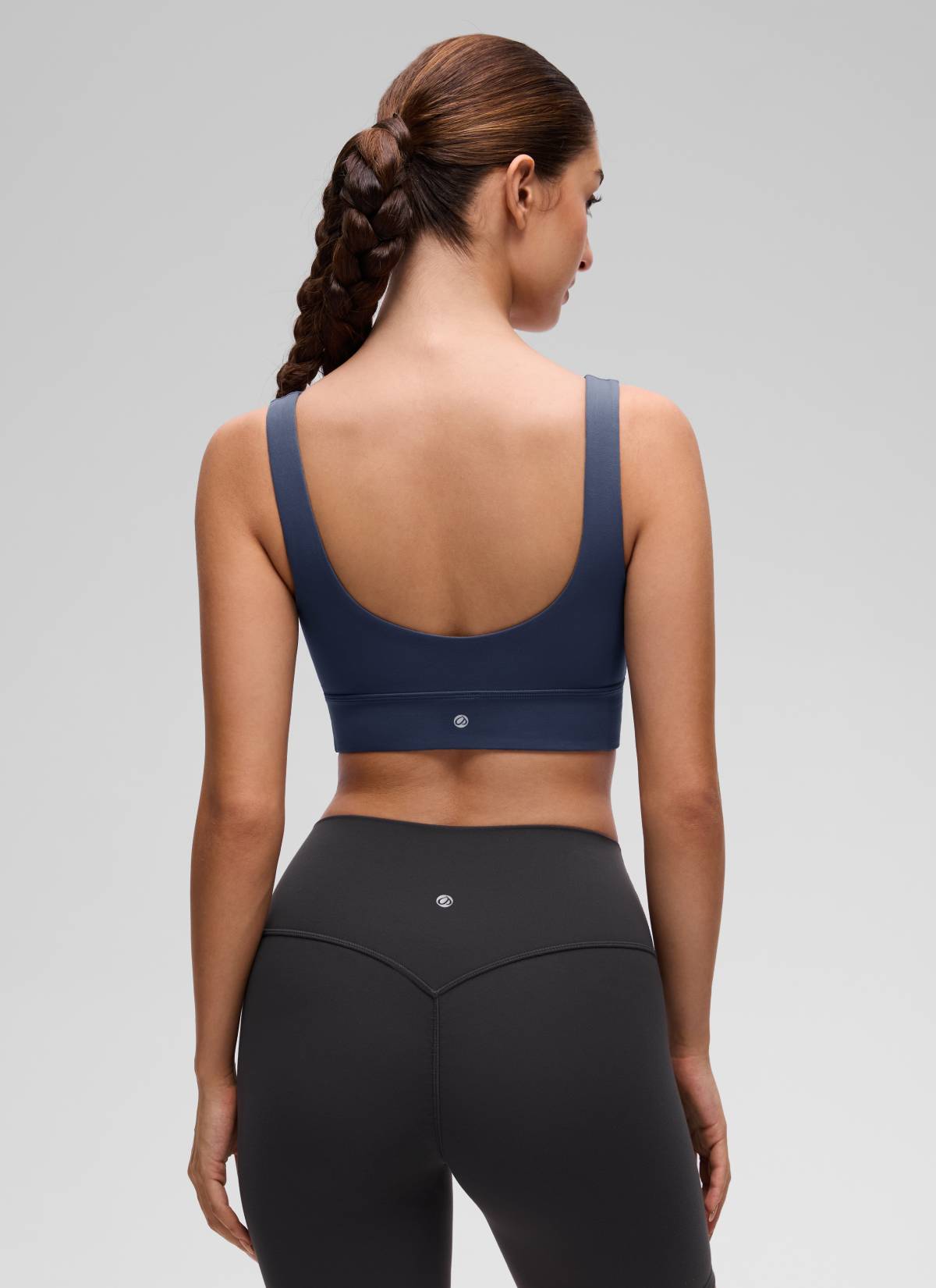 CRZ YOGA महिलाओं के लिए कम सपोर्ट वाला योगा शूज़ Butterluxe स्पोर्ट ब्रा यू बैक लॉन्गलाइन क्लब ब्लू