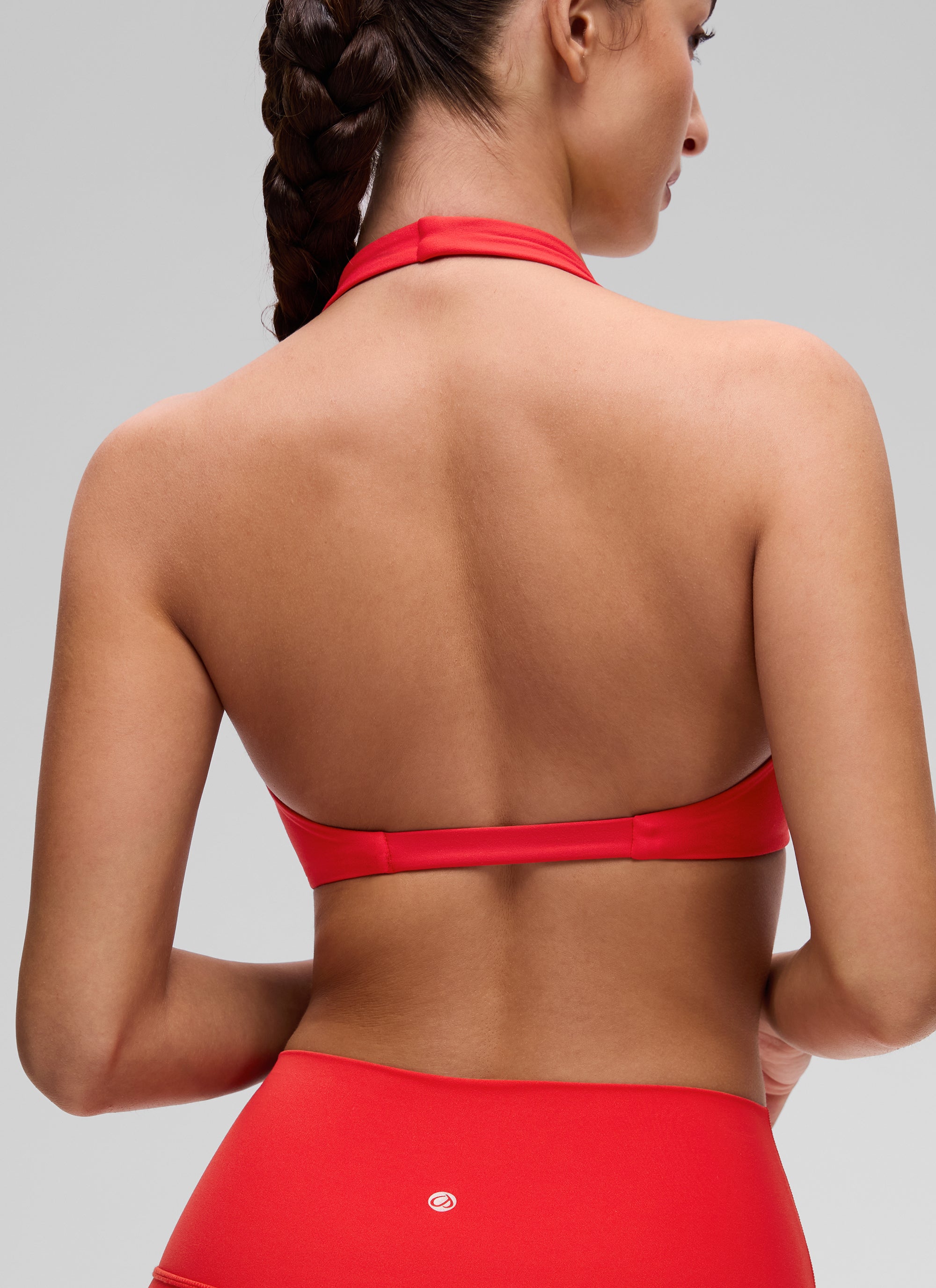 सीआरजेड योगा महिला Butterluxe योगा वी नेक क्रॉप डबल लाइन्ड स्पोर्ट्स ब्रा, गहरा लाल रंग