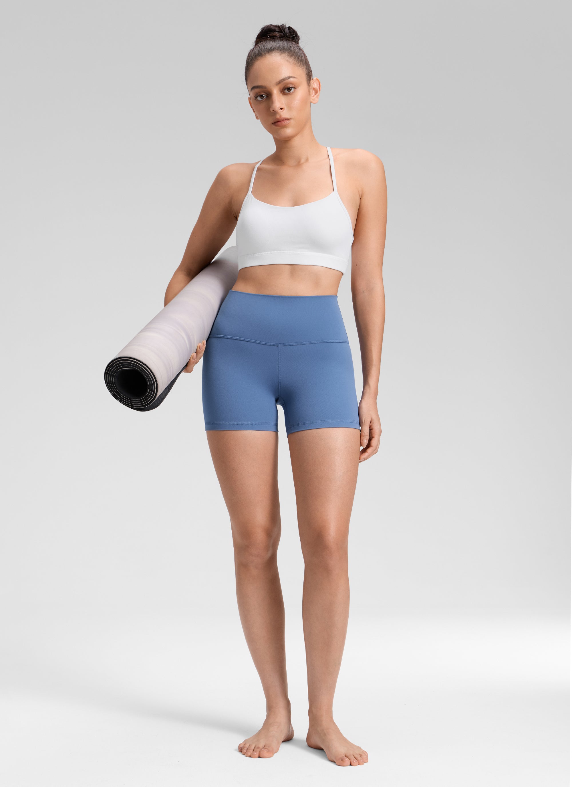 CRZ YOGA महिलाओं के लिए योगा हाई राइज़ बाइकर शॉर्ट्स Butterluxe शॉर्ट्स 4 इंच ओएसिस ब्लू
