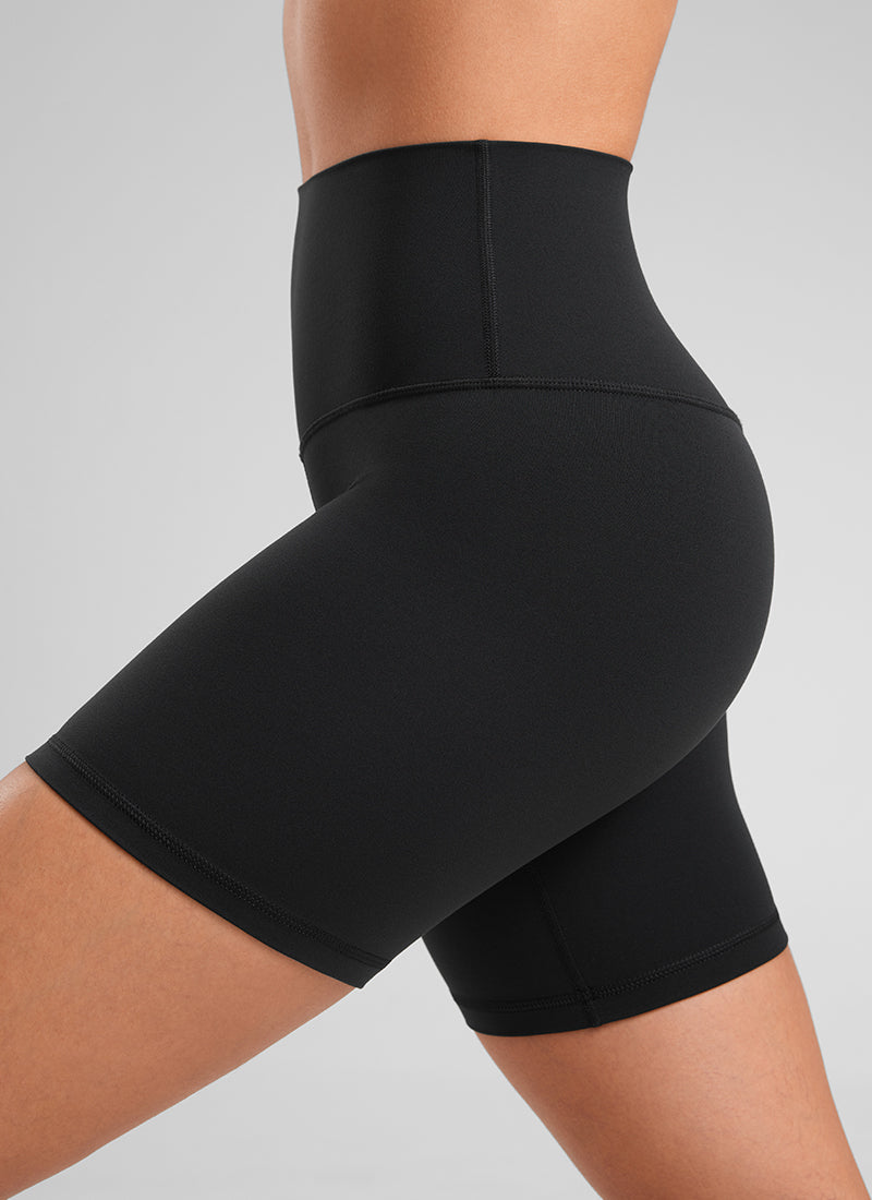 CRZ YOGA महिलाओं के लिए योगा हाई राइज़ बाइकर शॉर्ट्स Butterluxe 6 इंच के काले रंग के शॉर्ट्स