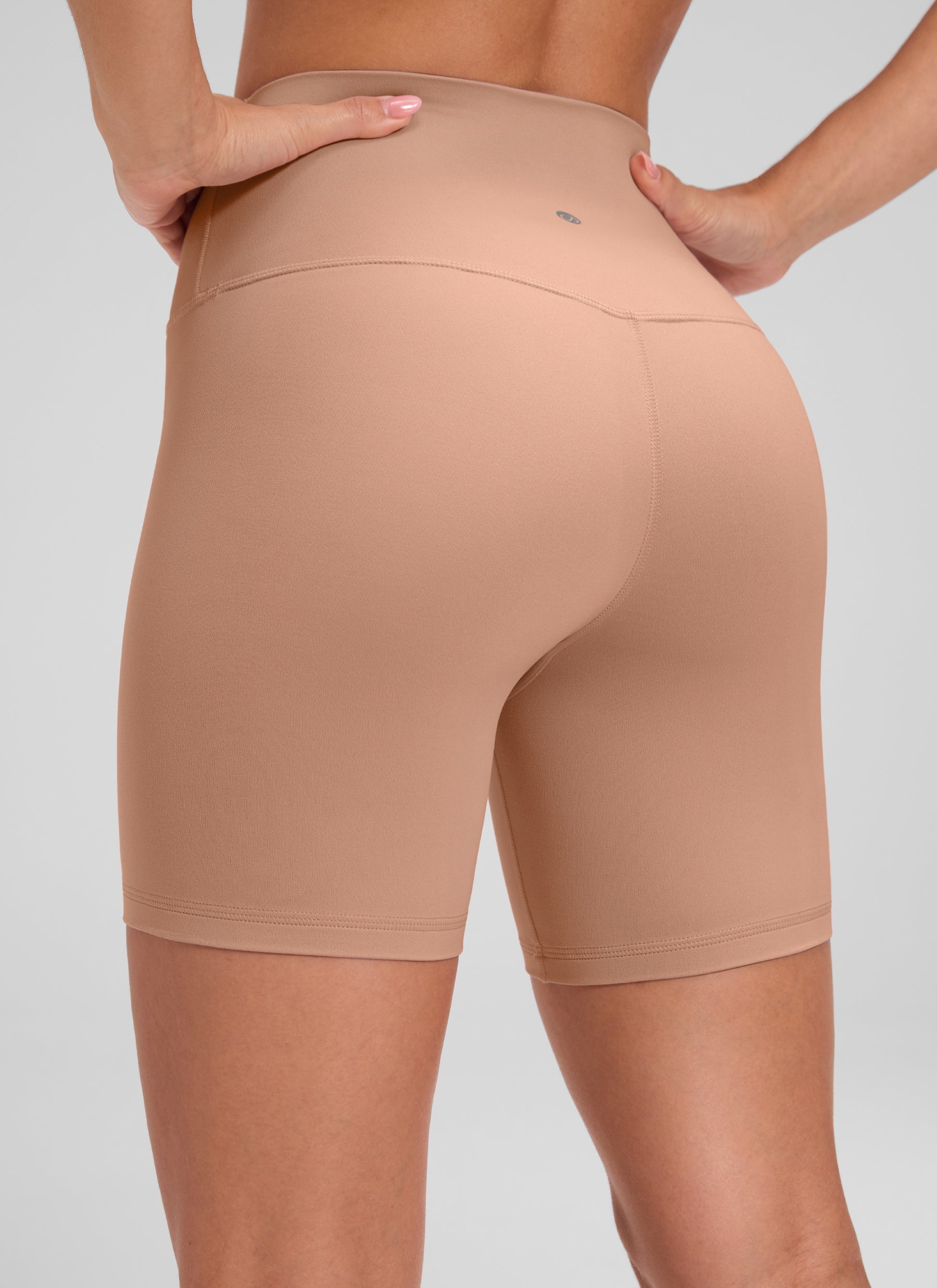 CRZ YOGA महिलाओं के लिए योगा हाई राइज़ बाइकर शॉर्ट्स Butterluxe शॉर्ट्स 6'' मोचा मूस