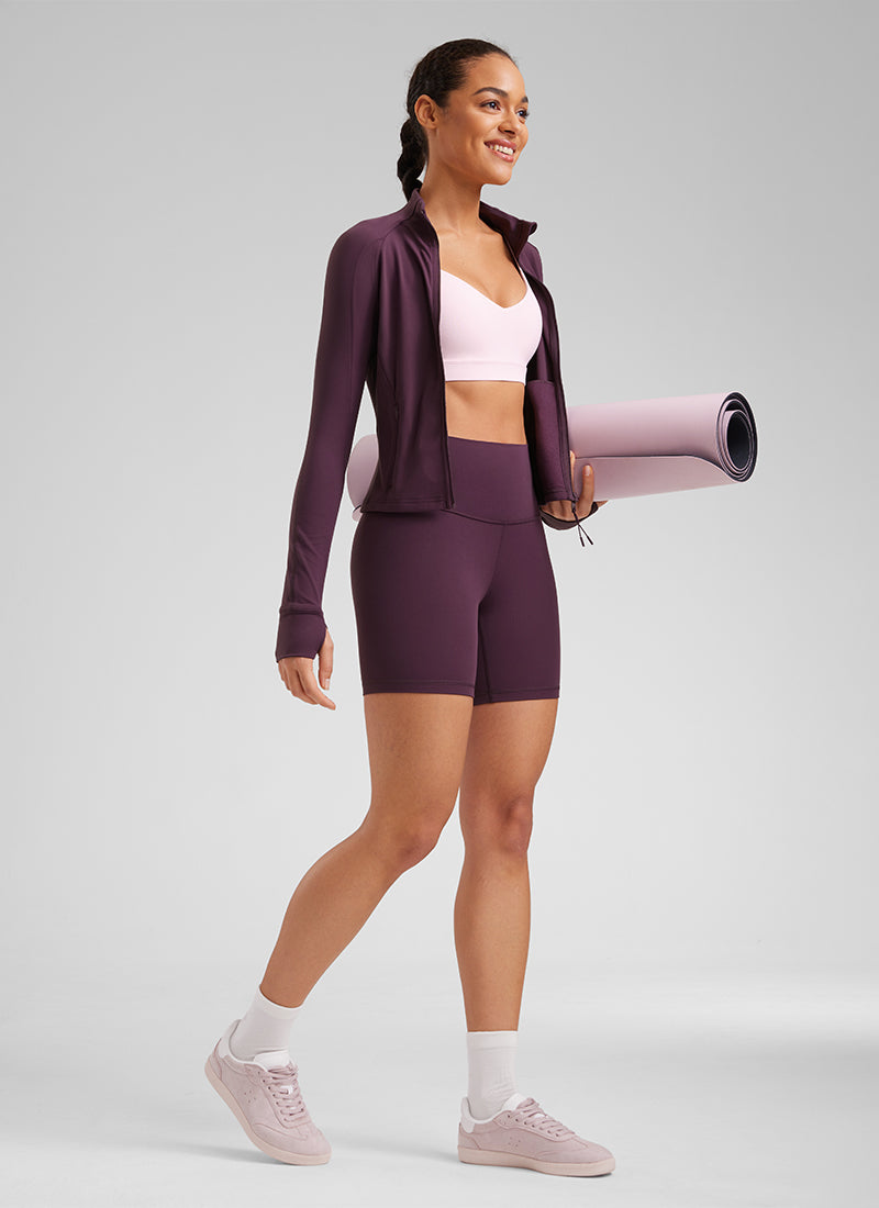 CRZ YOGA महिलाओं के लिए योगा हाई राइज़ बाइकर शॉर्ट्स Butterluxe 6 इंच के शॉर्ट्स, गहरे बैंगनी रंग के