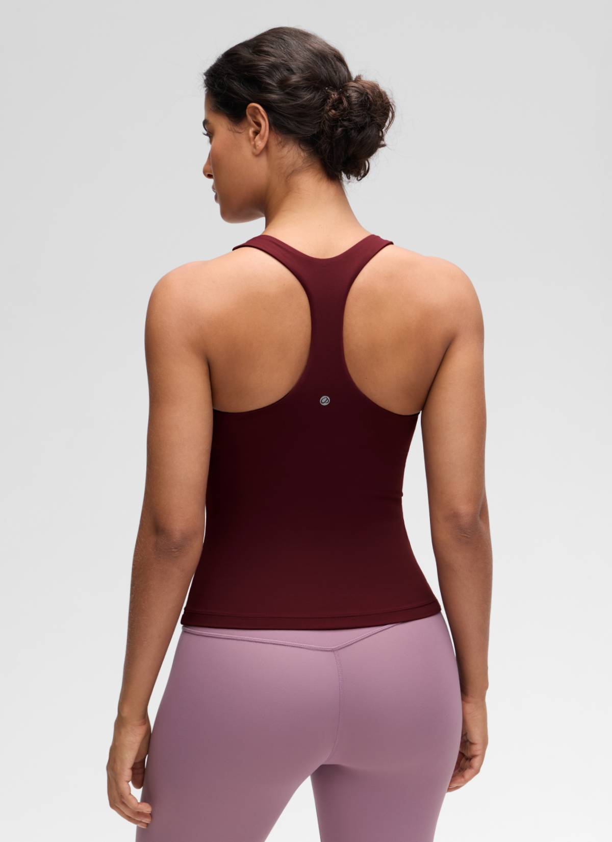 CRZ YOGA महिलाओं के लिए योगा टाइट फिट टॉप Butterluxe बिल्ट-इन ब्रा टैंक रेड मर्लोट