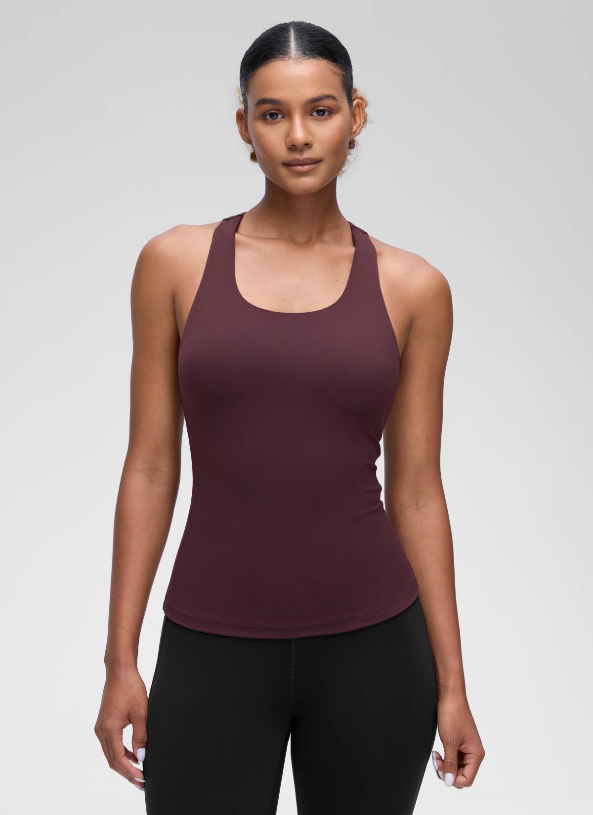 CRZ YOGA महिलाओं के लिए योगा टाइट फिट टॉप Butterluxe बिल्ट-इन ब्रा टैंक टॉप, पका हुआ बेर रंग
